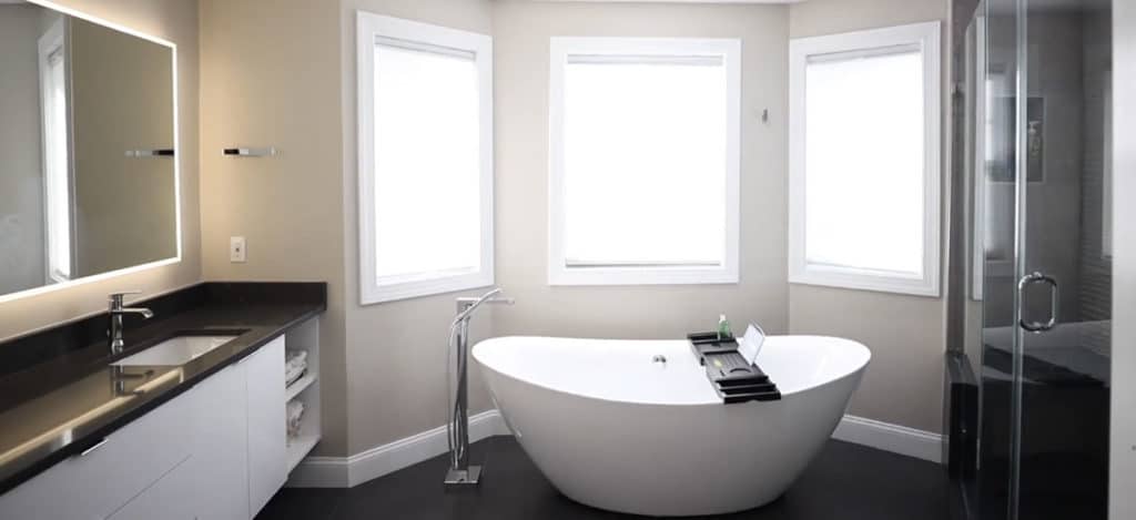 Luxury bathroom style